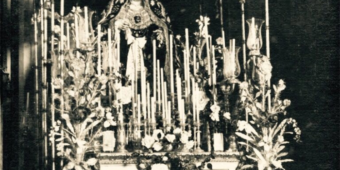 La Hdad. de la Sta. Caridad y Misericordia recupera los varales de plata (1802) y con ello el conjunto decimonónico del paso de palio antiguo (1878)  para la Madre De Dios del Carmen.