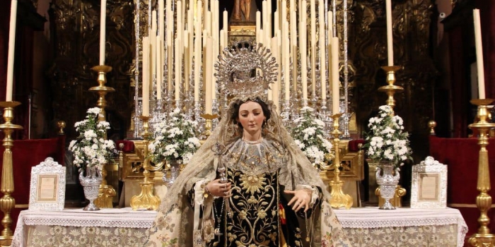 Solemne Besamanos a la Santísima Virgen Madre De Dios del Carmen.